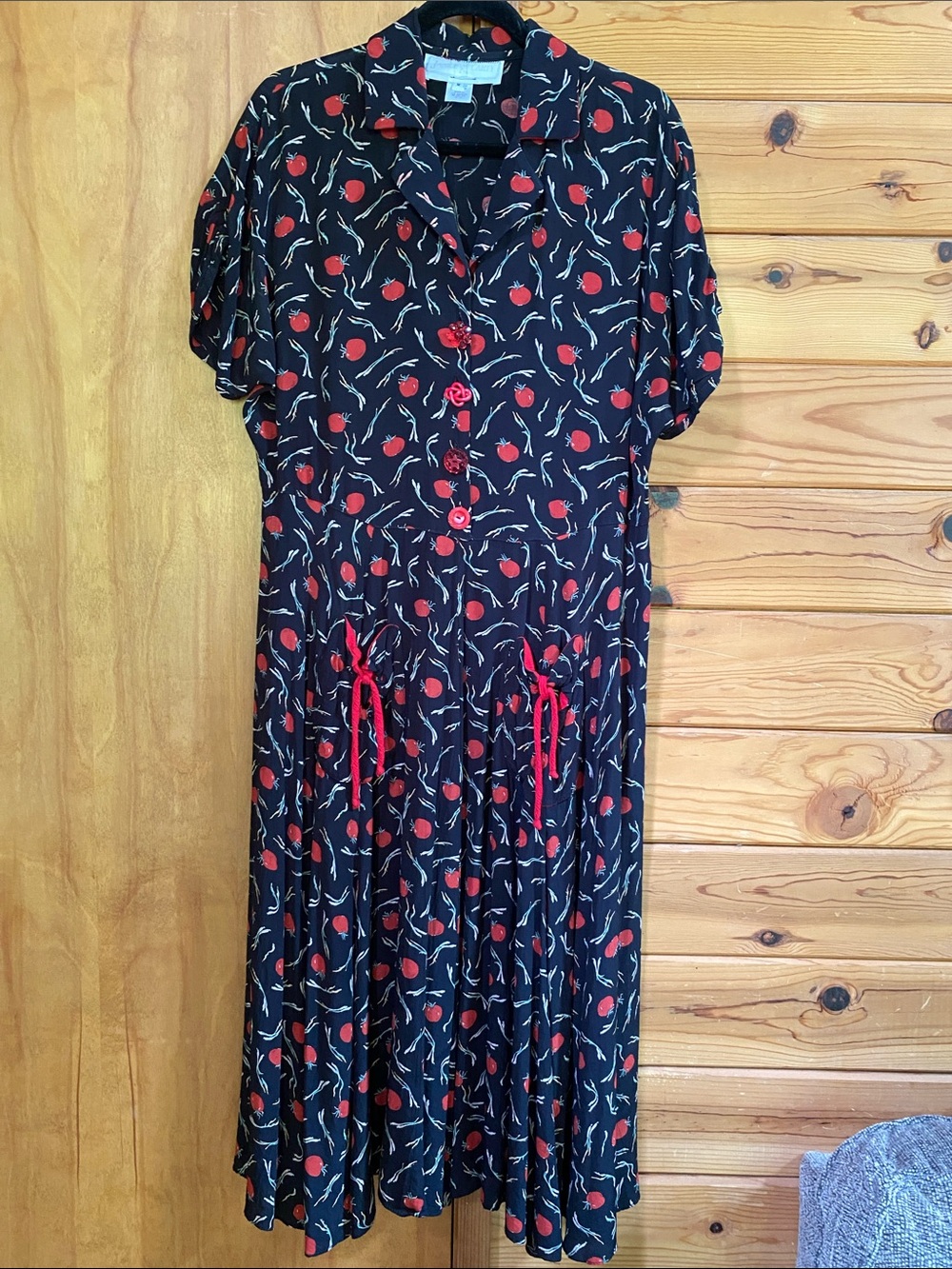 Vintage Janice McCarty Midi Dress in Whimsical Tomato & Scallion Print